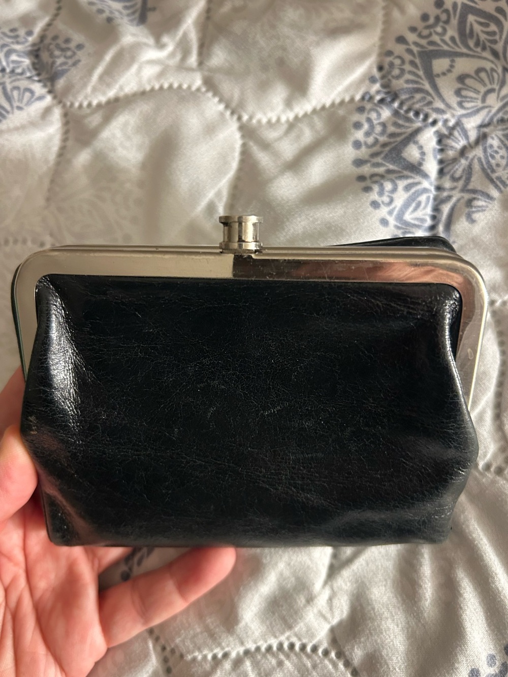 HOBO international Classic Black Leather Kiss-Lock Coin Purse